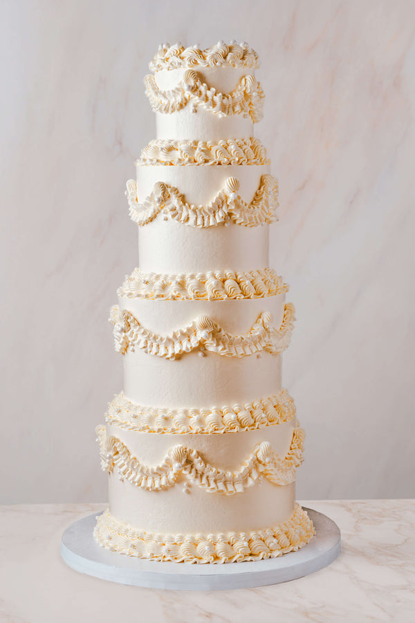 Lambeth Wedding Cake