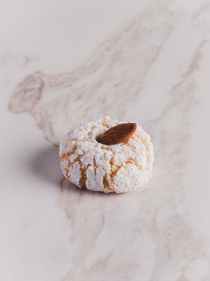 Amaretti Cookies.